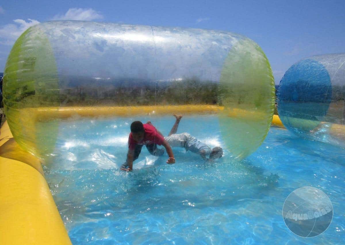 secure-e6acbace AquaBolas® is a great activity for events and parties. 